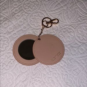 nwot [laura mercier] mirror keychain
